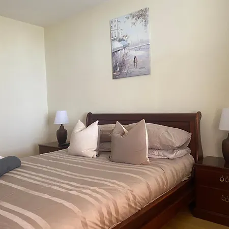Nitb Certified Super 3 Bed 2 Bath Duplex Apartment Carnmoney Exterior photo
