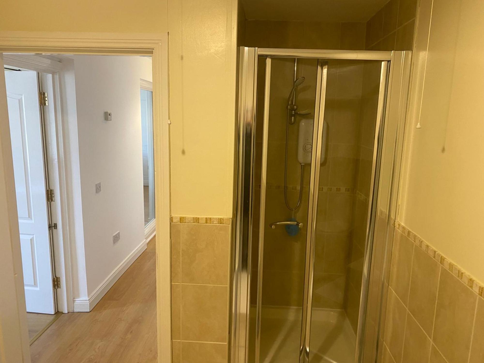 Apartment Nitb Certified Super 3 Bed 2 Bath Duplex Carnmoney