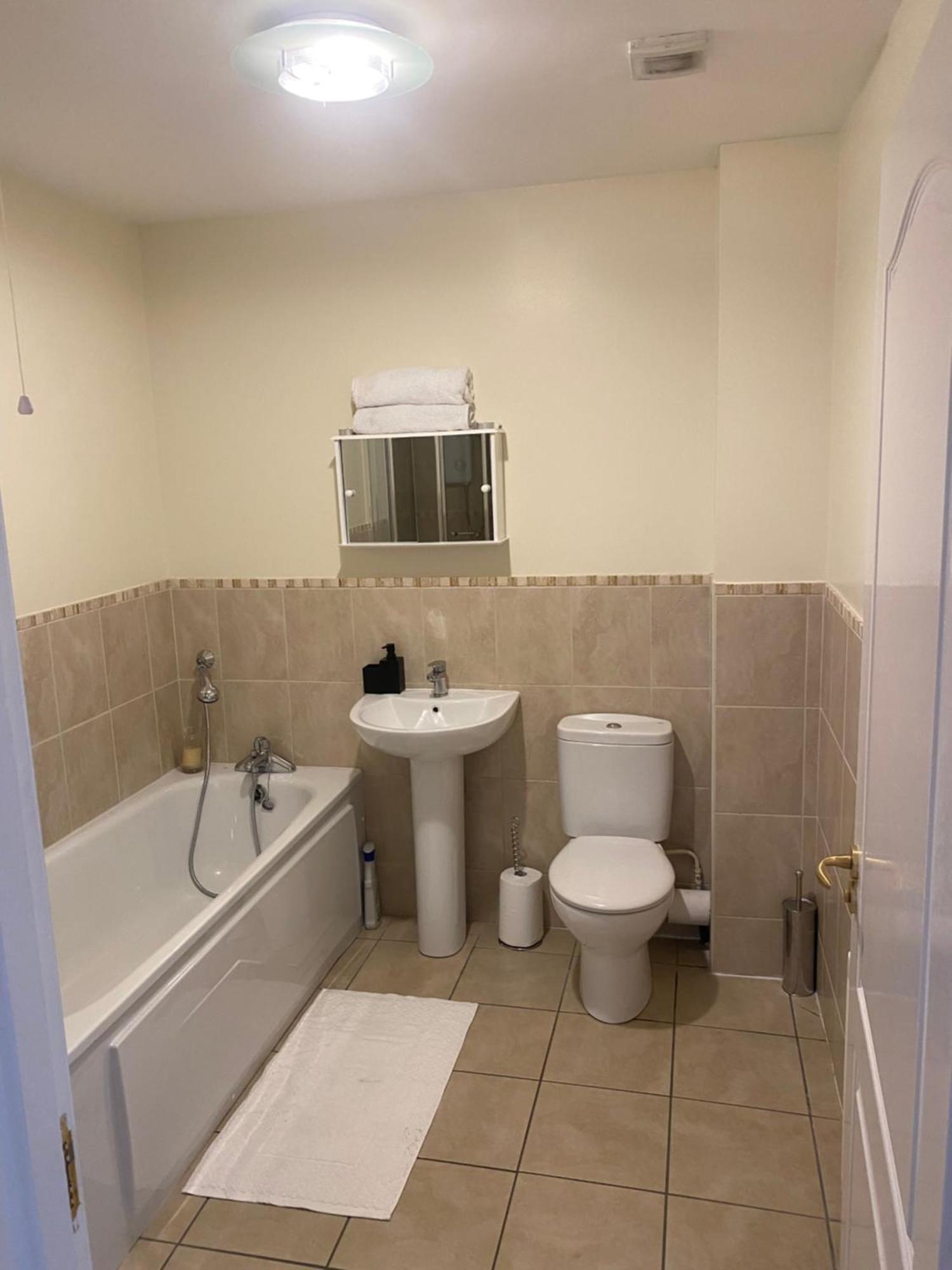 Nitb Certified Super 3 Bed 2 Bath Duplex Carnmoney