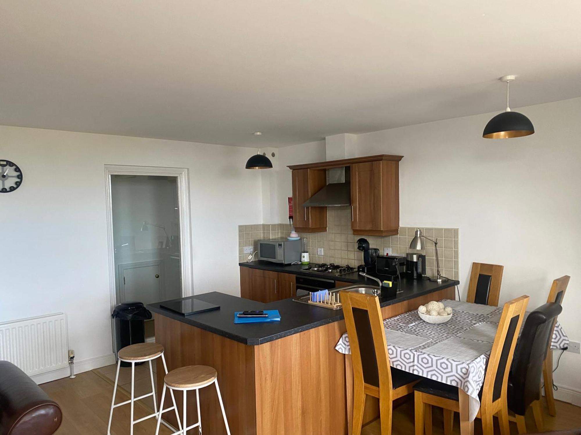 Nitb Certified Super 3 Bed 2 Bath Duplex Apartment *